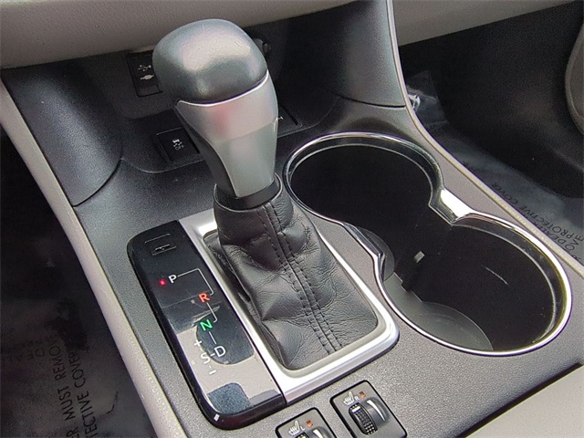used 2019 Toyota Highlander car, priced at $19,600
