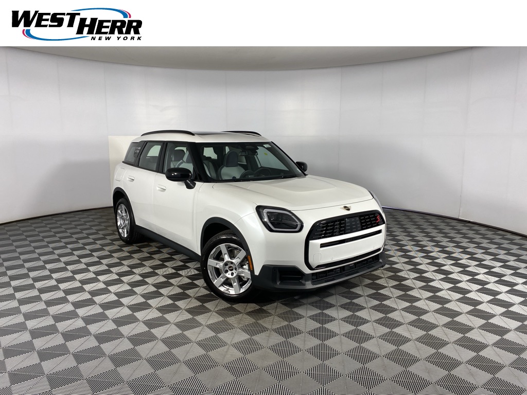 2026 MINI Countryman S's photo