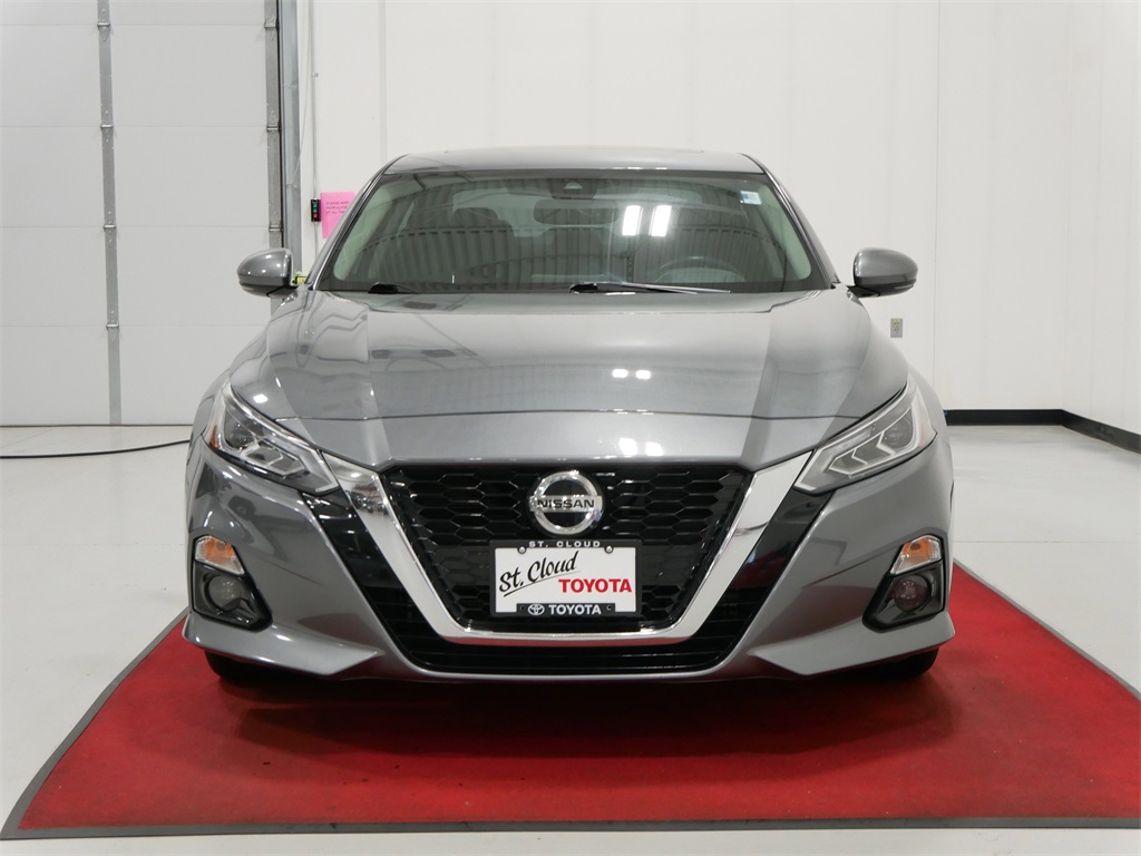 Used 2020 Nissan Altima SV with VIN 1N4BL4DW1LC223923 for sale in Waite Park, Minnesota