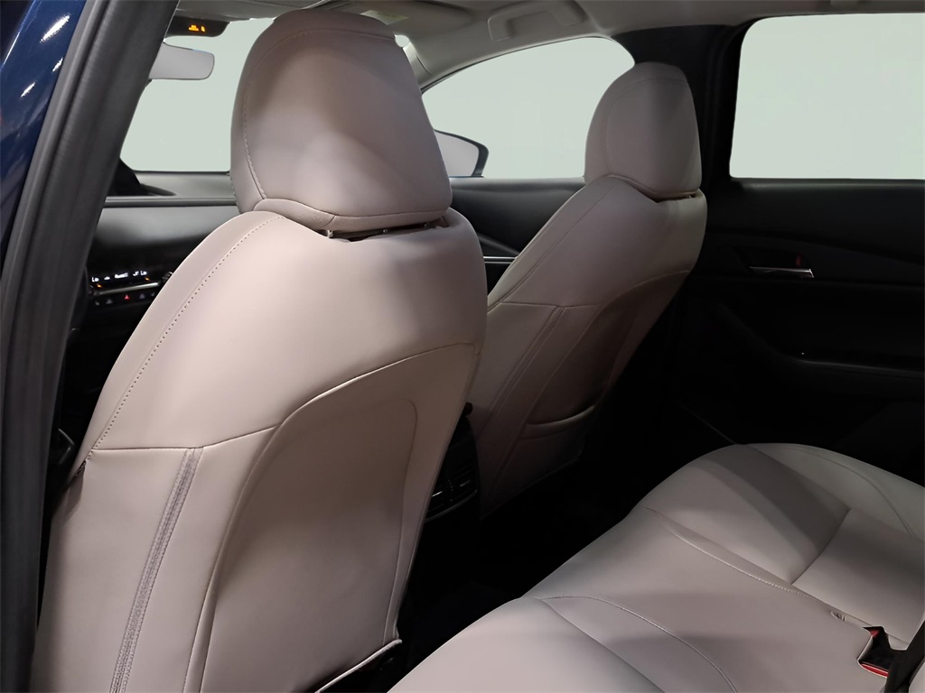 2023 Mazda CX-30 2.5 S Preferred photo 3