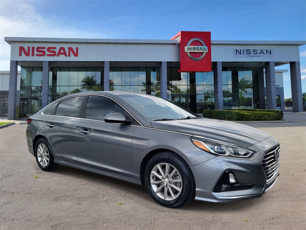 Used 2019 Hyundai Sonata SE with VIN 5NPE24AF1KH748160 for sale in Cape Coral, FL