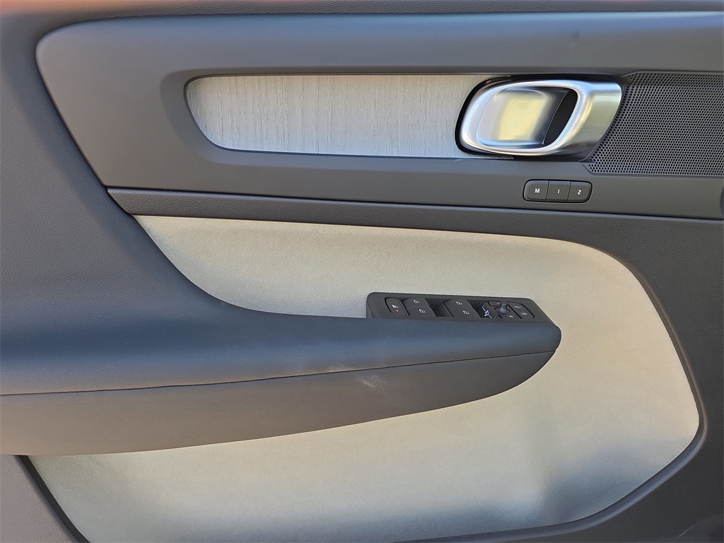 new 2026 Volvo XC40 car, priced at $47,760