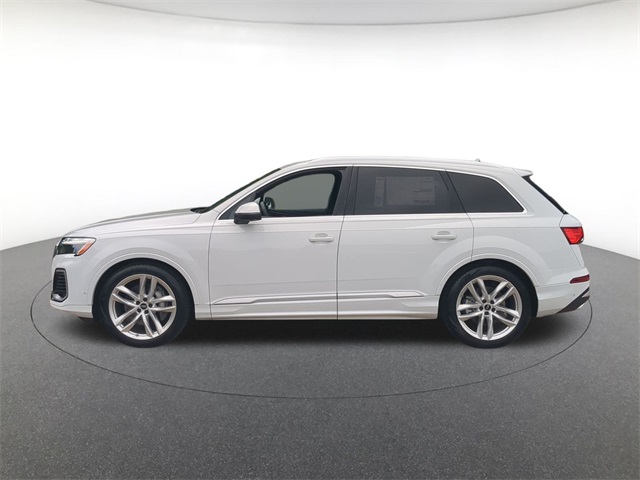 new 2025 Audi Q7 car, priced at $69,296