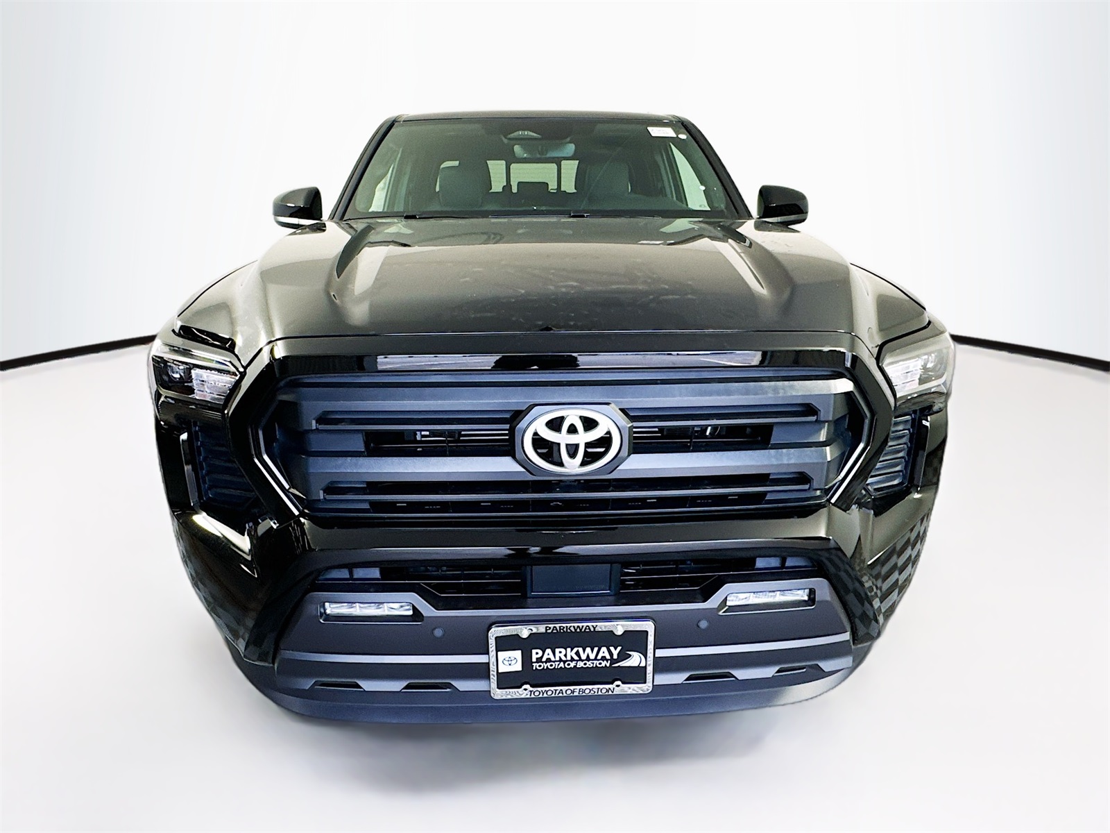 2025 Toyota Tacoma SR5 Double Cab photo 2