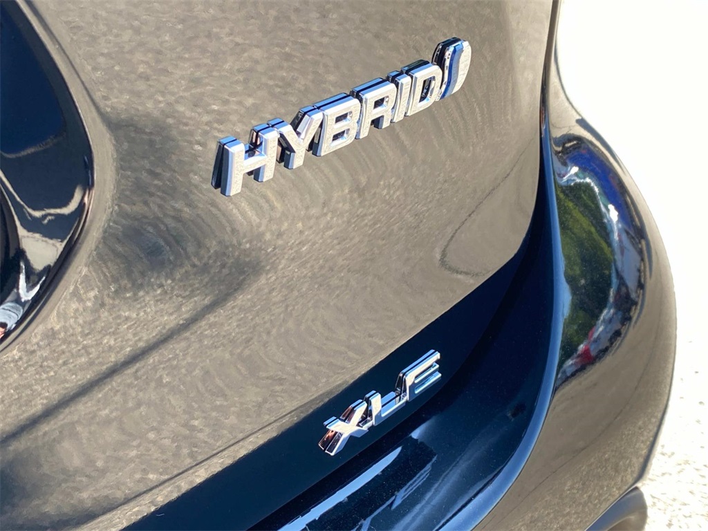 2022 Black Toyota Highlander XLE AWD SUV