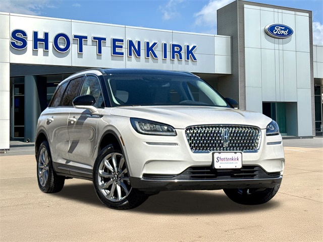 2022 Lincoln Corsair Base