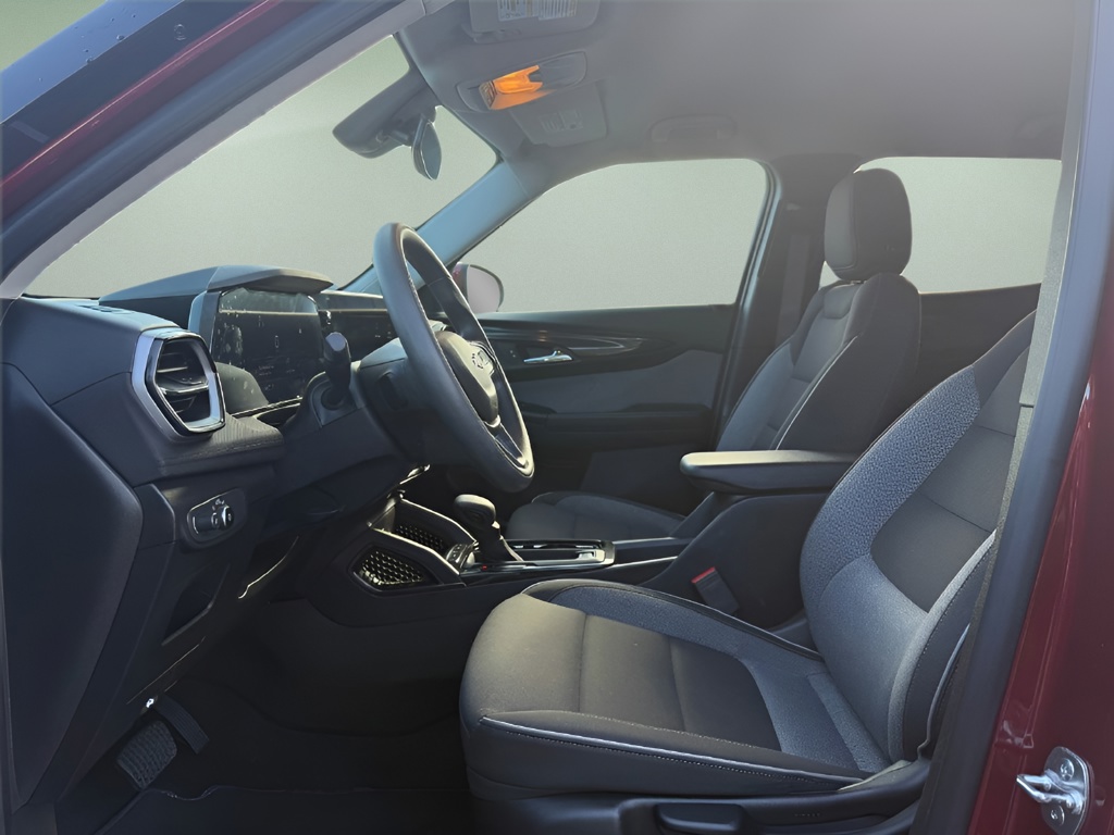 Used 2025 Chevrolet TrailBlazer SUV