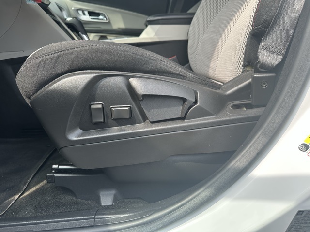 2017 Summit White Chevrolet Equinox LS AWD SUV
