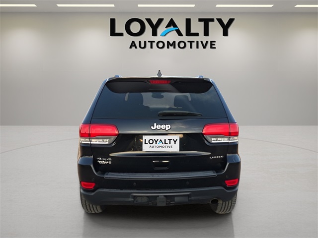 2017 Jeep Grand Cherokee Laredo photo 4