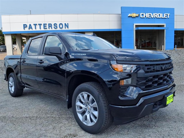 2026 Chevrolet Silverado 1500 Custom's photo