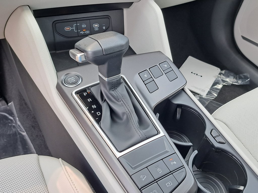 2026 Kia Sportage EX SUV AWD 11
