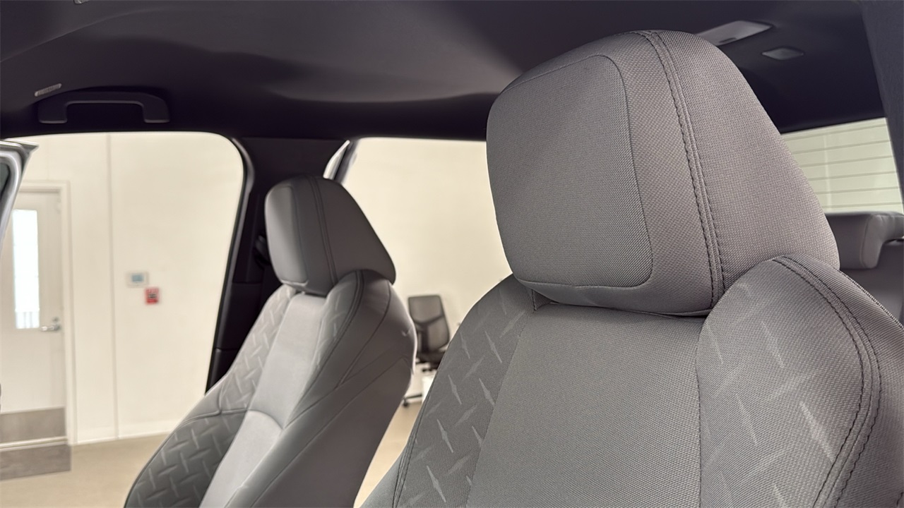2025 Toyota Tacoma SR5 Double Cab photo 12