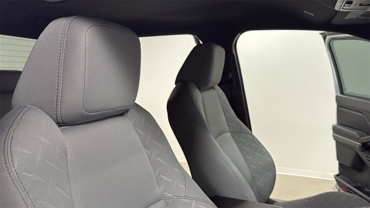 2025 Toyota Tacoma SR5 Double Cab photo 18