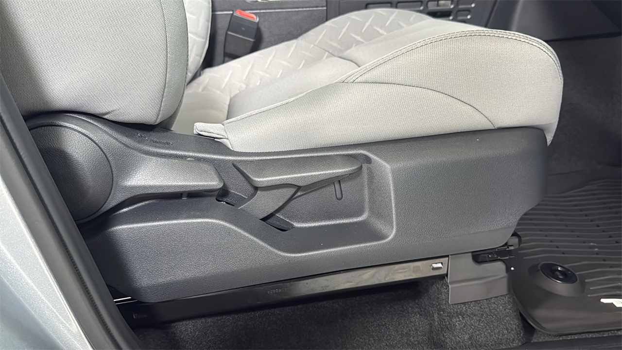 2025 Toyota Tacoma SR5 Double Cab photo 19