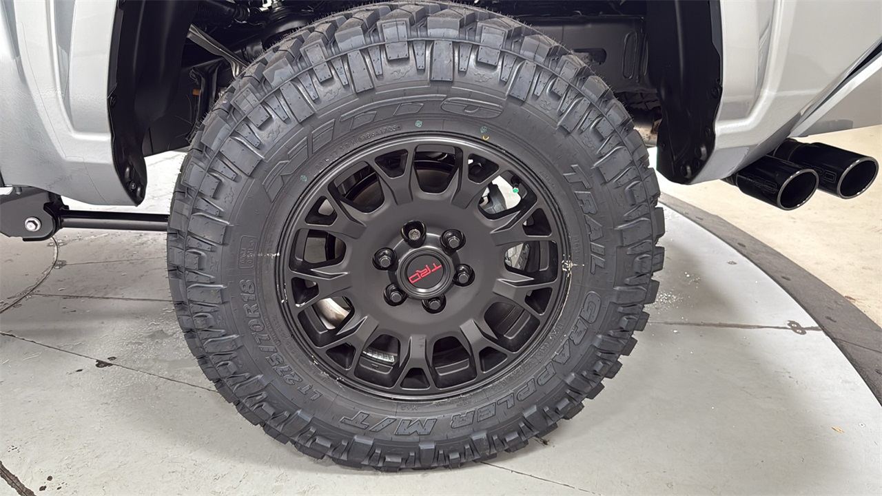 2025 Toyota Tacoma SR5 Double Cab photo 22