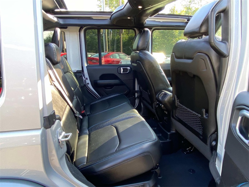 2024 Silver Zynith Clearcoat Jeep Wrangler 4xe High Altitude 4xe 4X4 SUV