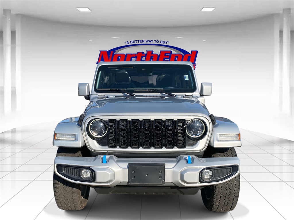 2024 Silver Zynith Clearcoat Jeep Wrangler 4xe High Altitude 4xe 4X4 SUV