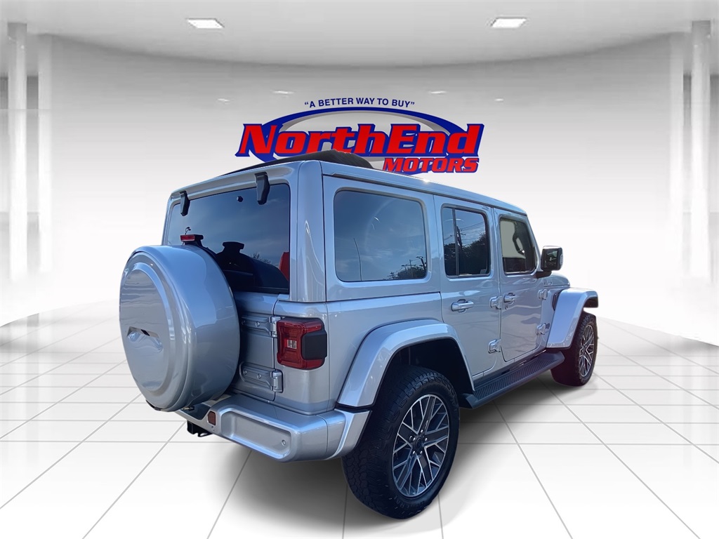 2024 Silver Zynith Clearcoat Jeep Wrangler 4xe High Altitude 4xe 4X4 SUV