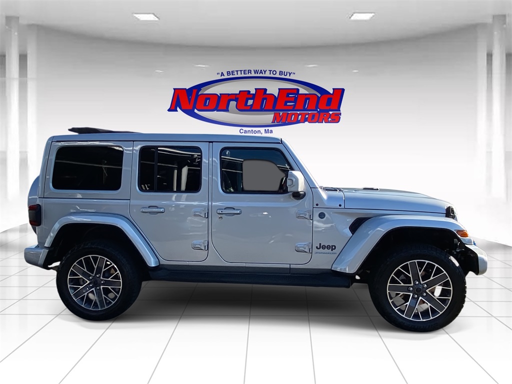 2024 Silver Zynith Clearcoat Jeep Wrangler 4xe High Altitude 4xe 4X4 SUV