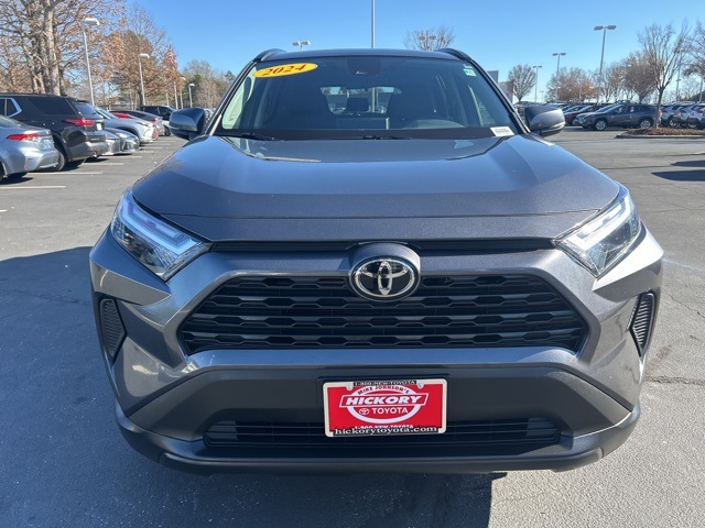 Used 2024 Toyota RAV4 XLE with VIN 2T3W1RFVXRC272581 for sale in Northfield, Minnesota