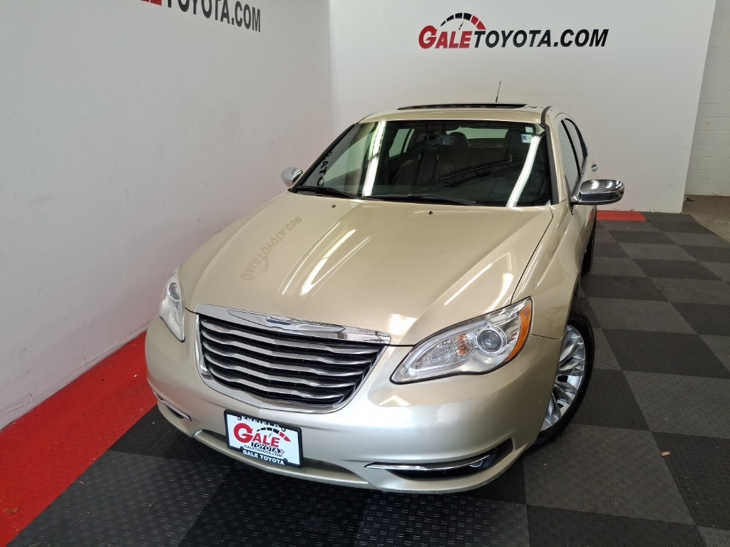Used 2011 Chrysler 200 Limited with VIN 1C3BC2FG3BN520459 for sale in Enfield, CT