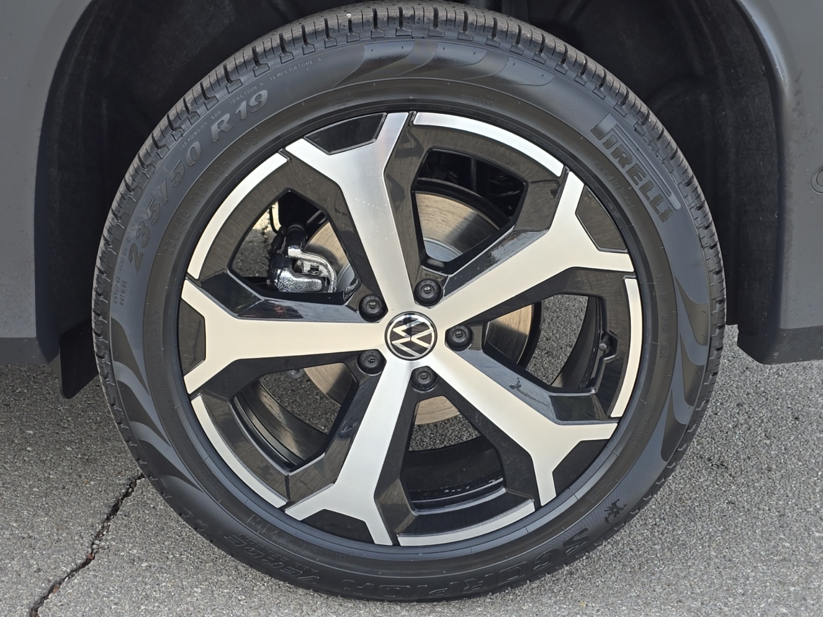 new 2026 Volkswagen Tiguan car, priced at $38,394