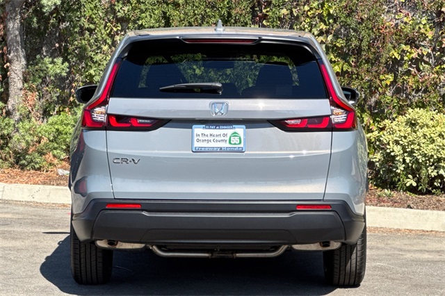 2026 Honda CR-V LX photo 4