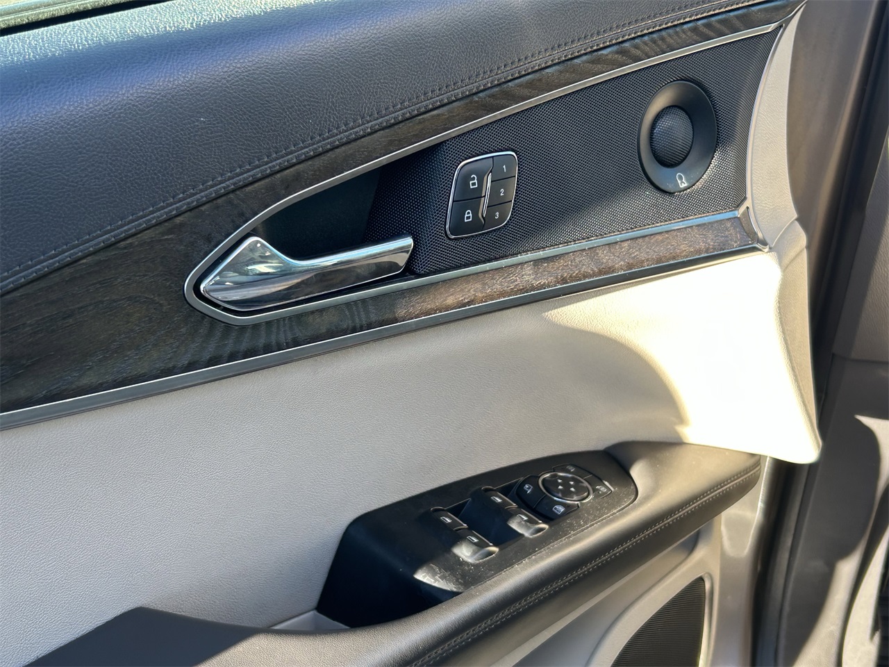 used 2018 Lincoln MKX car, priced at $16,581