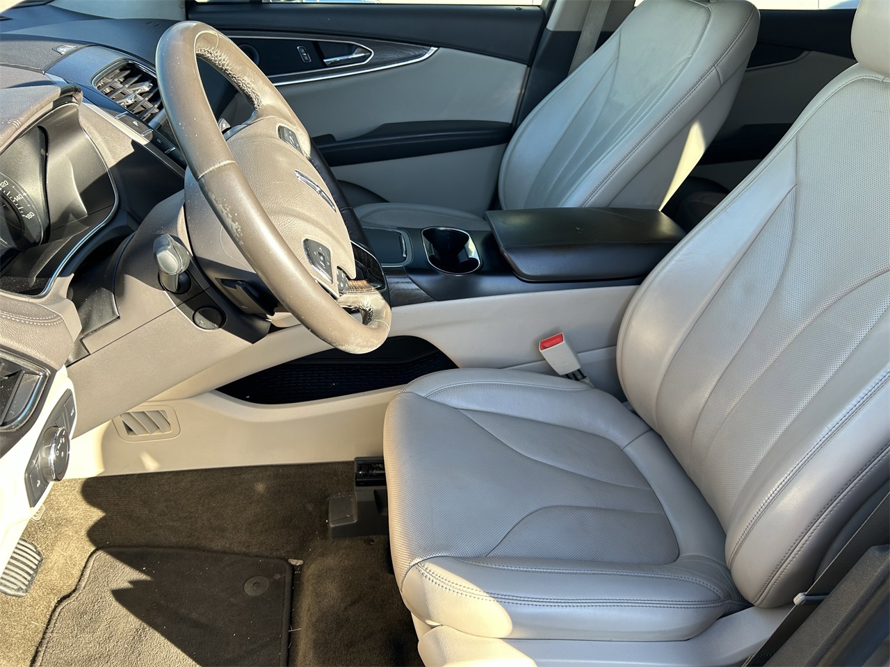 used 2018 Lincoln MKX car, priced at $16,581