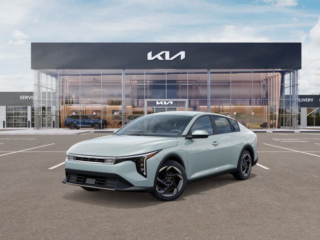 2025 Kia K4 EX AT's photo