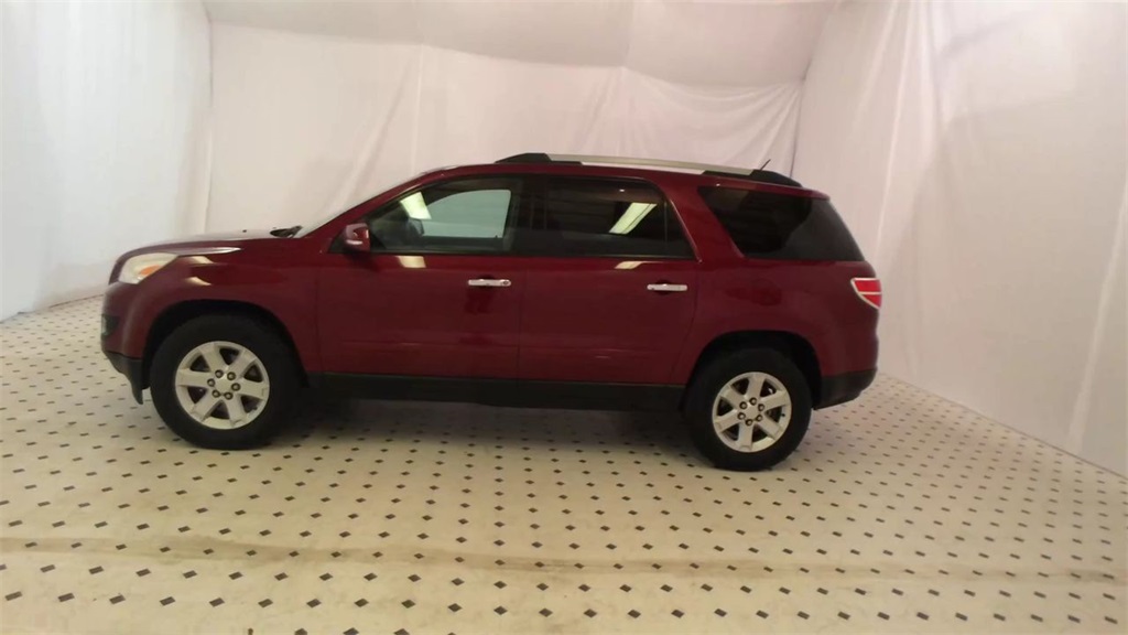 2010 Saturn OUTLOOK XE - M1089A