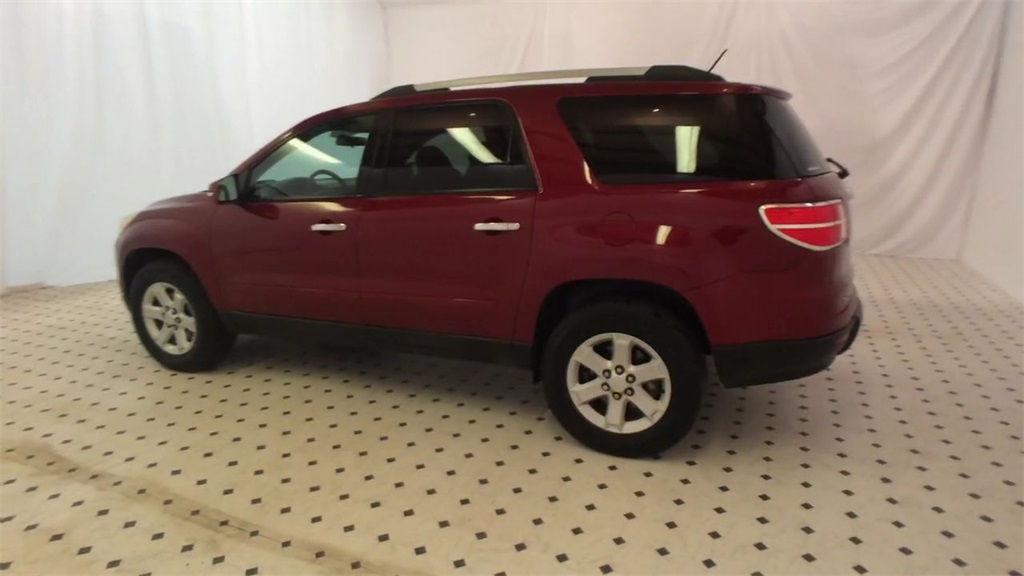 2010 Saturn OUTLOOK XE - M1089A