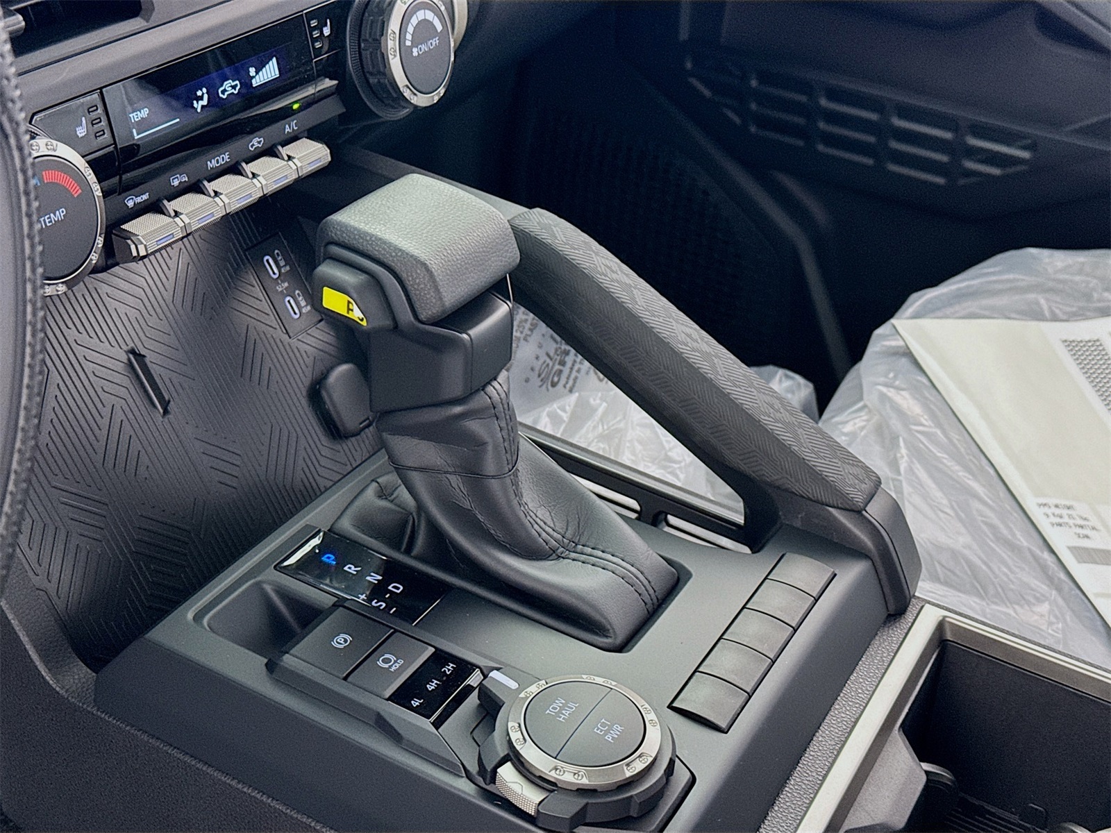 2025 Toyota Tacoma SR5 Double Cab photo 10
