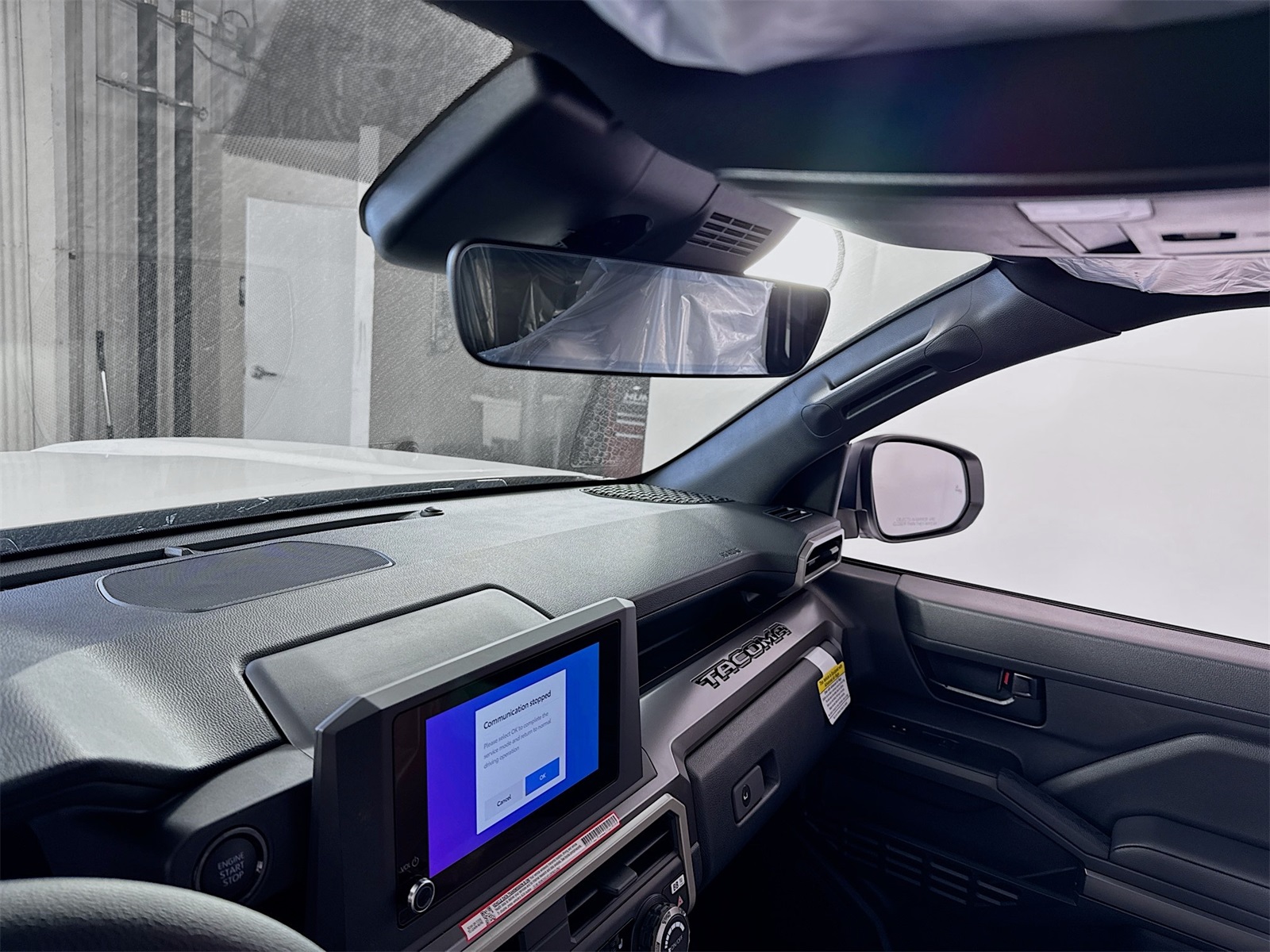 2025 Toyota Tacoma SR5 Double Cab photo 6