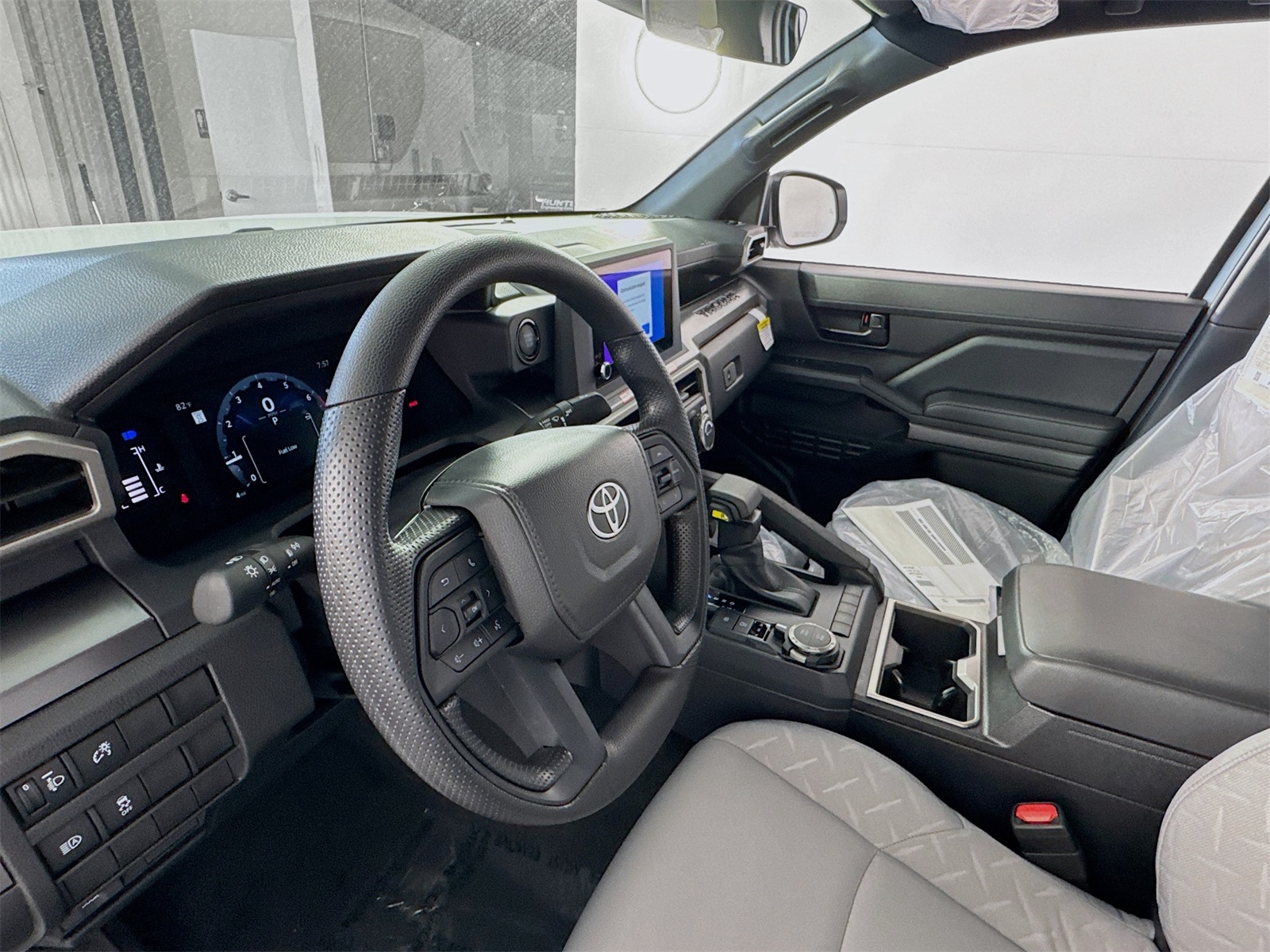 2025 Toyota Tacoma SR5 Double Cab photo 7