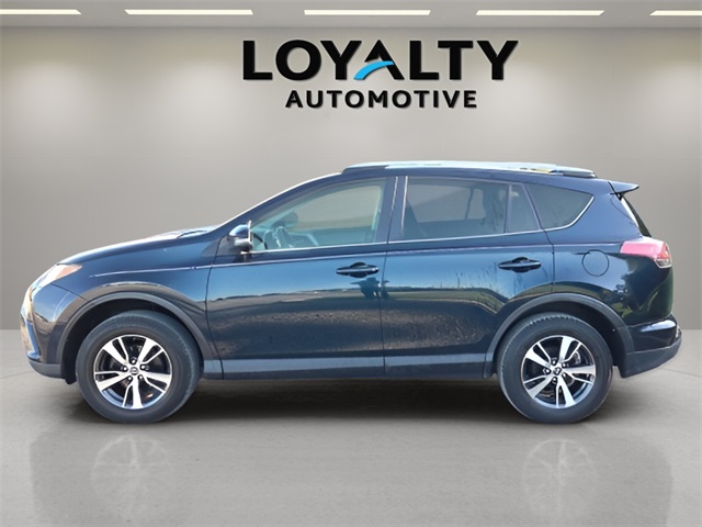 Used 2018 Toyota RAV4 SUV