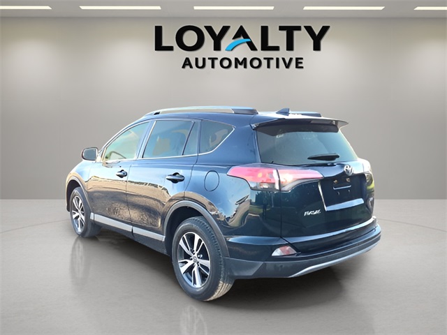 Used 2018 Toyota RAV4 SUV