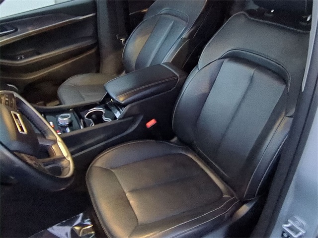 used 2022 Jeep Grand Cherokee L car, priced at $25,511