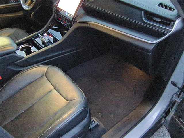 used 2022 Jeep Grand Cherokee L car, priced at $25,511