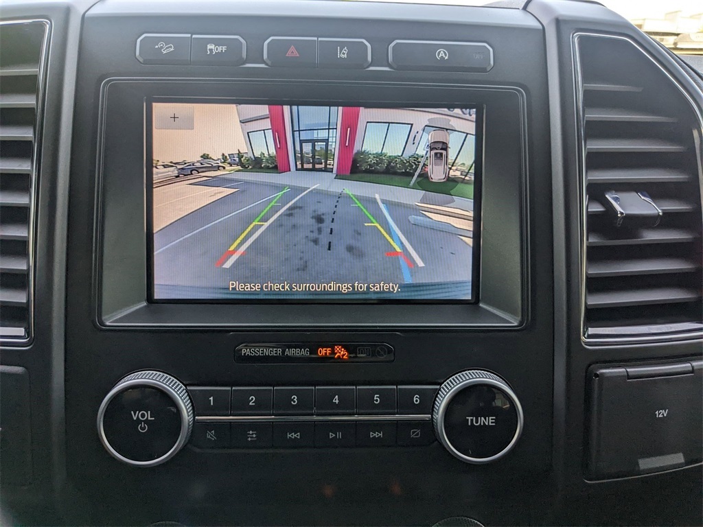 2021 Ford Expedition Limited photo 17