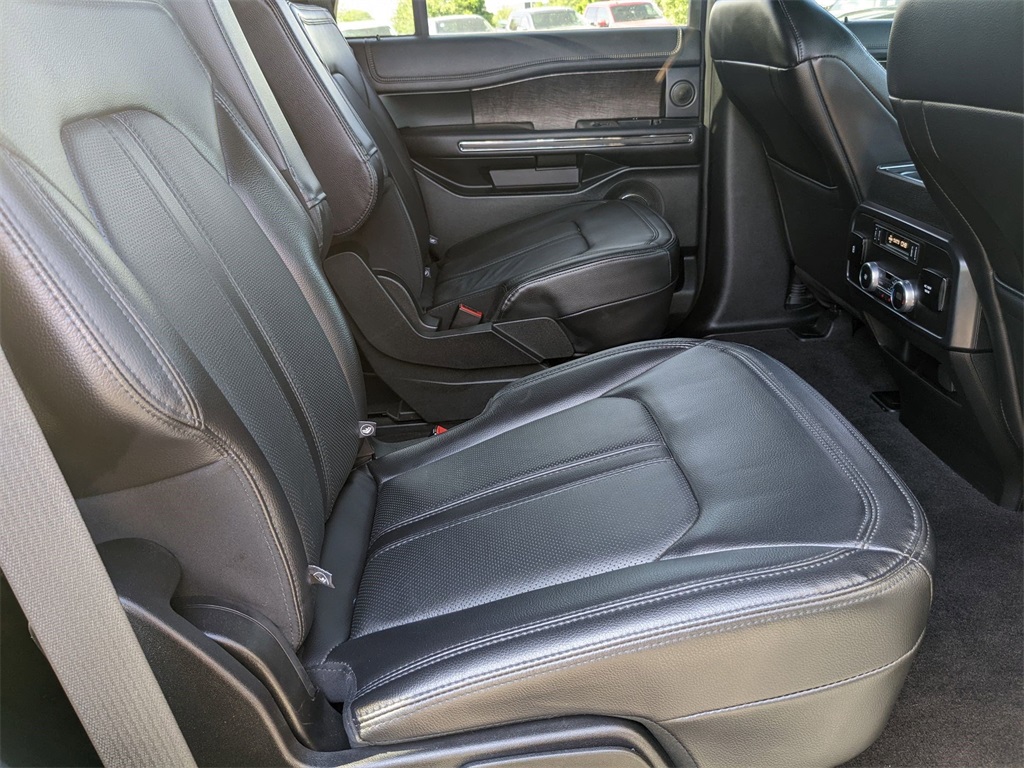 2021 Ford Expedition Limited photo 28