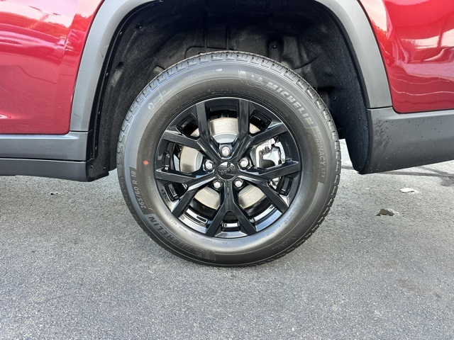 2025 Velvet Red Pearlcoat Jeep Grand Cherokee L Altitude X 4X4 SUV