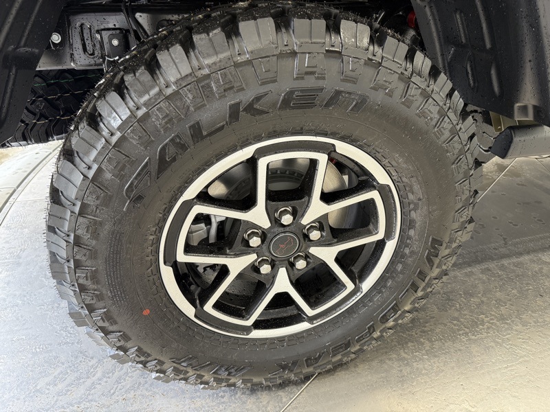2025 Jeep Gladiator Rubicon photo 8