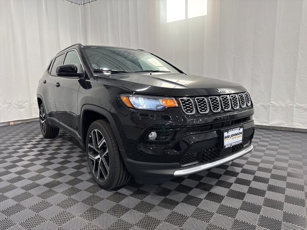 2025 Jeep Compass Limited photo 14