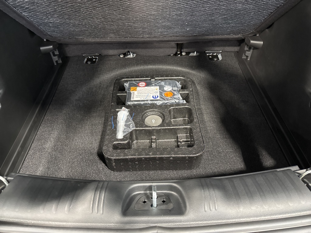 2025 Jeep Compass Limited photo 11