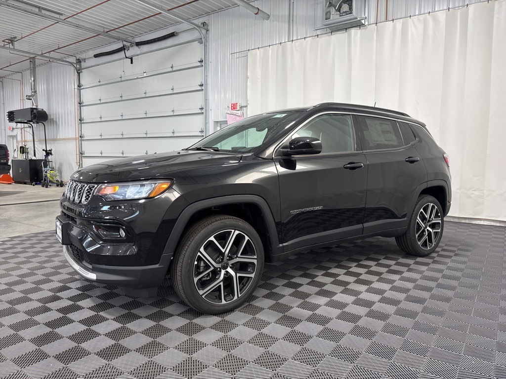 2025 Jeep Compass Limited photo 18