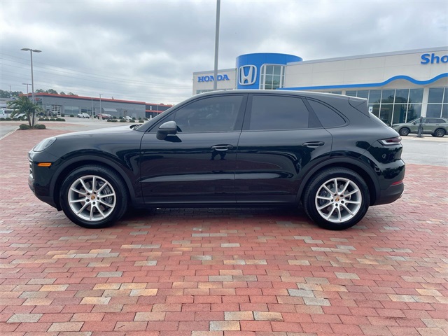 2024 Porsche Cayenne Base photo 23