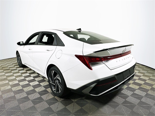 Elantra Hybrid SEL Sport