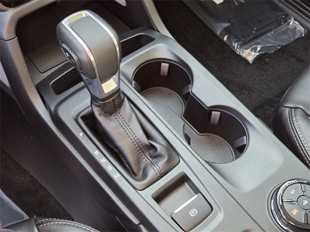 New 2025 Ford Ranger Lariat 4D Crew Cab