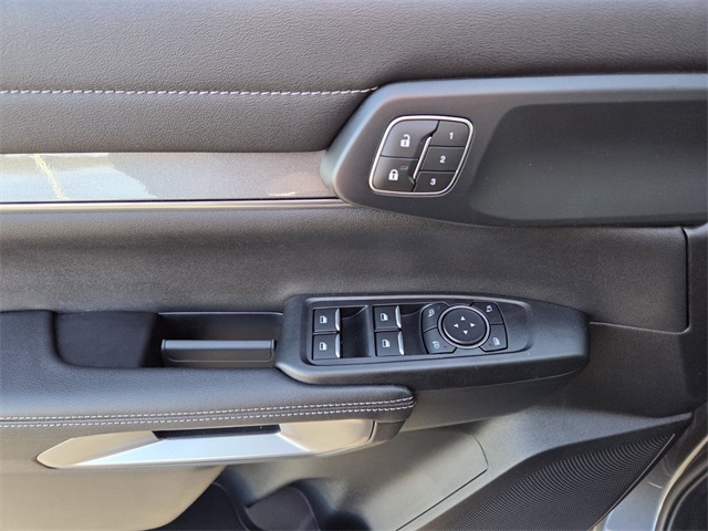 New 2025 Ford Ranger Lariat 4D Crew Cab